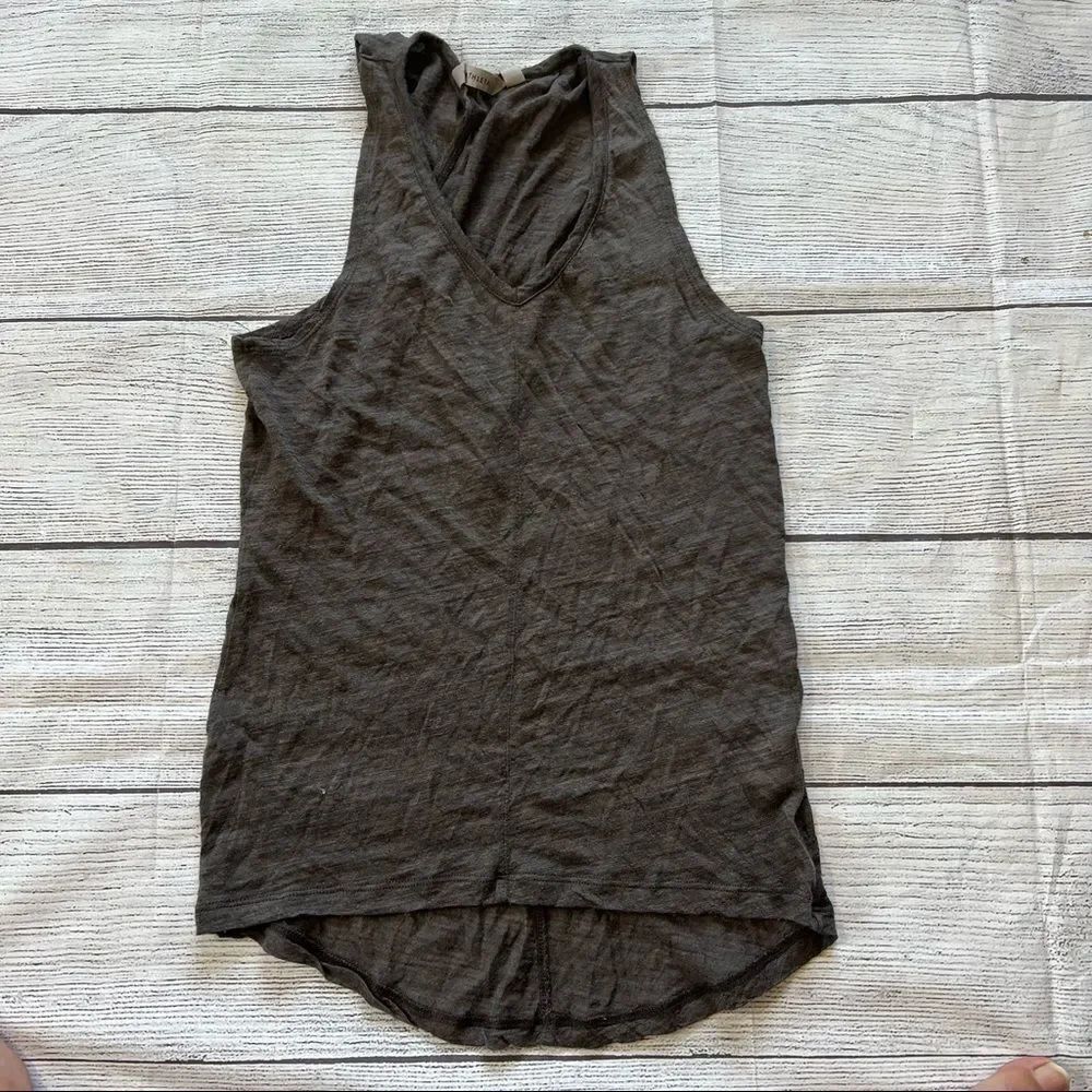 Athleta Tank top size XXS Grey
